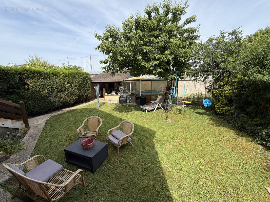 Maison à HOUILLES
