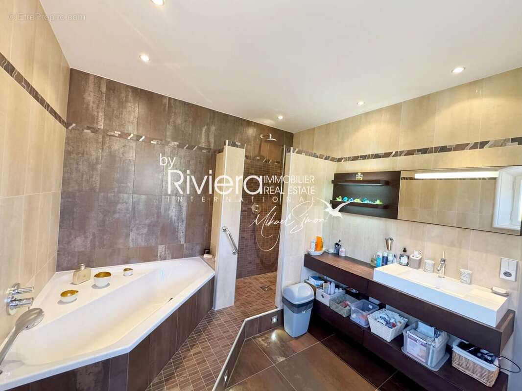 Propriete de standing - vue mer - 6 chambres - photo 23