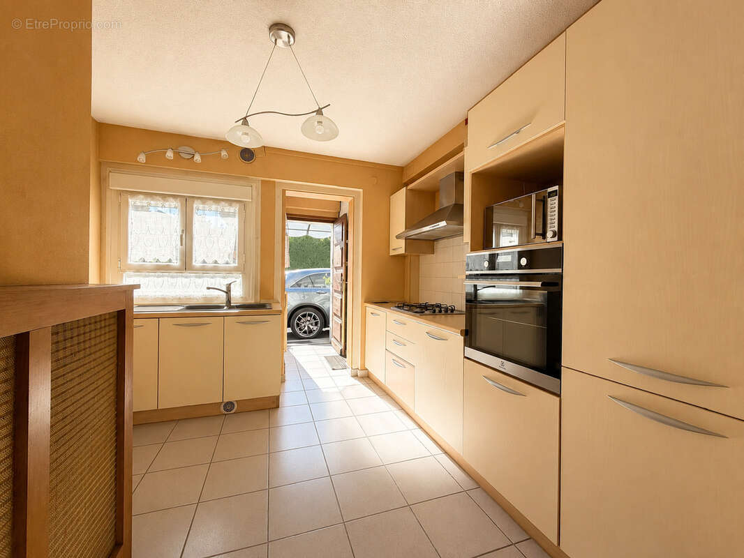 EXCLUSIVITÉ   Appartement triplex avec jardin privatif et sous-sol aménagé - photo 5