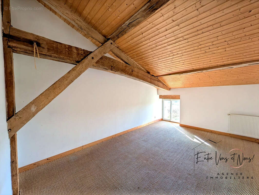 Maison à AILLAS