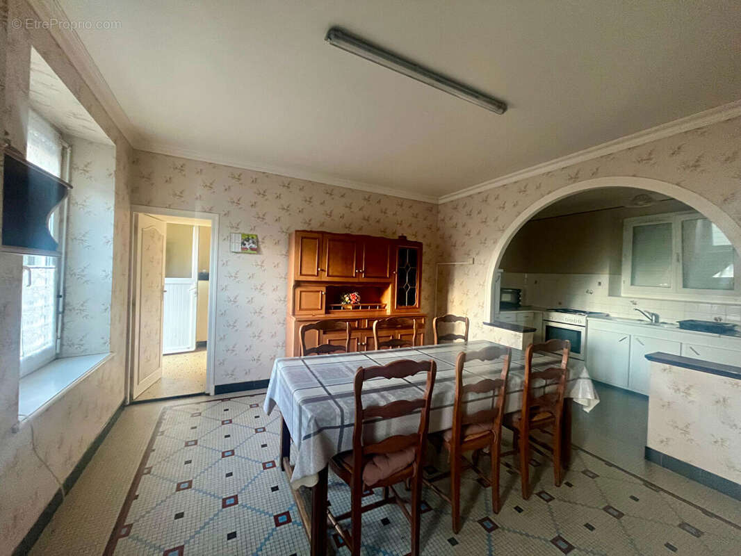 Maison à YFFINIAC