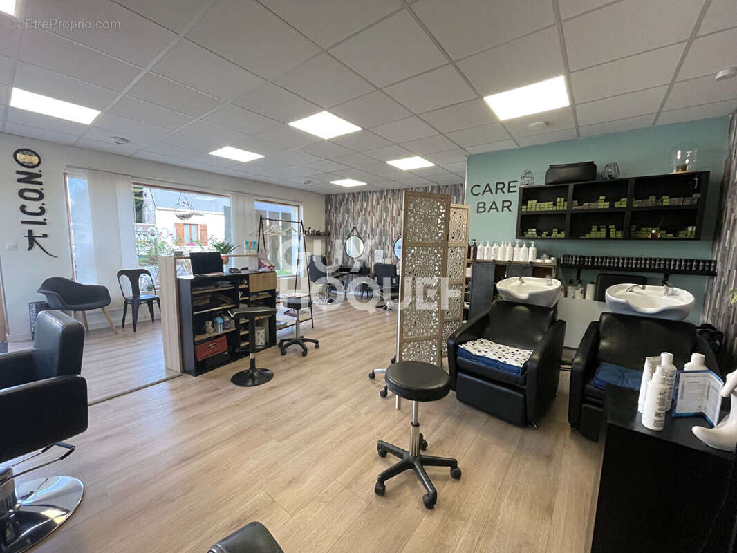 Commerce à LA CHAUSSEE-D'IVRY