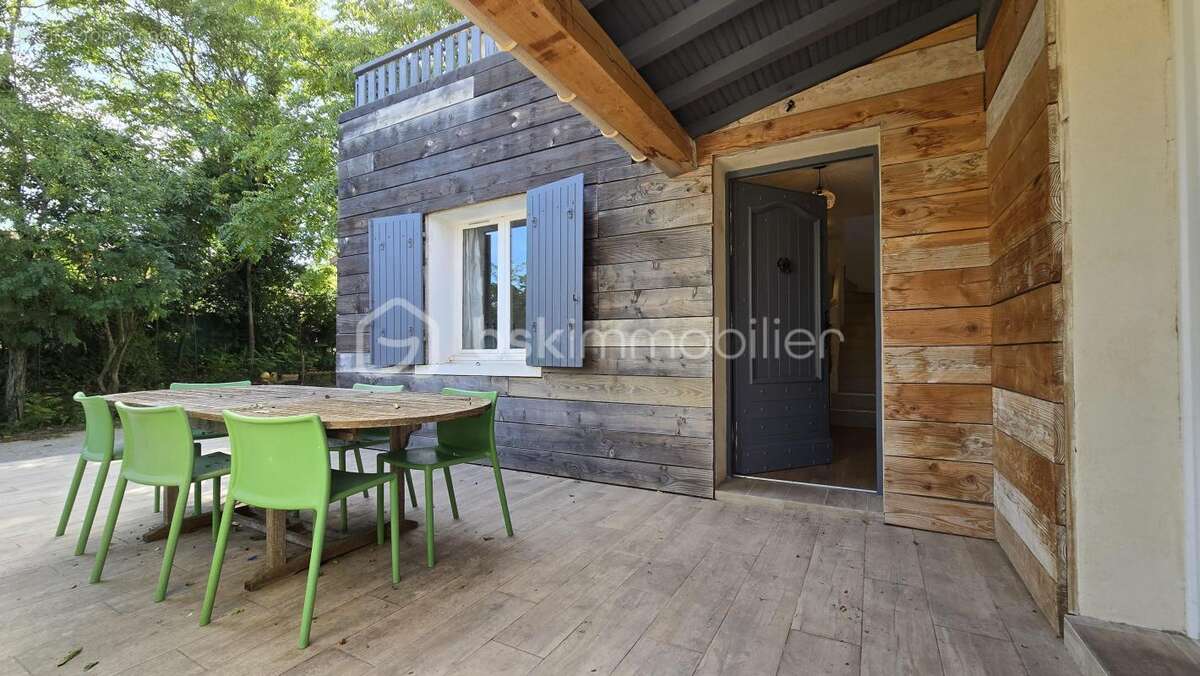 Maison à BAGNOLS-SUR-CEZE