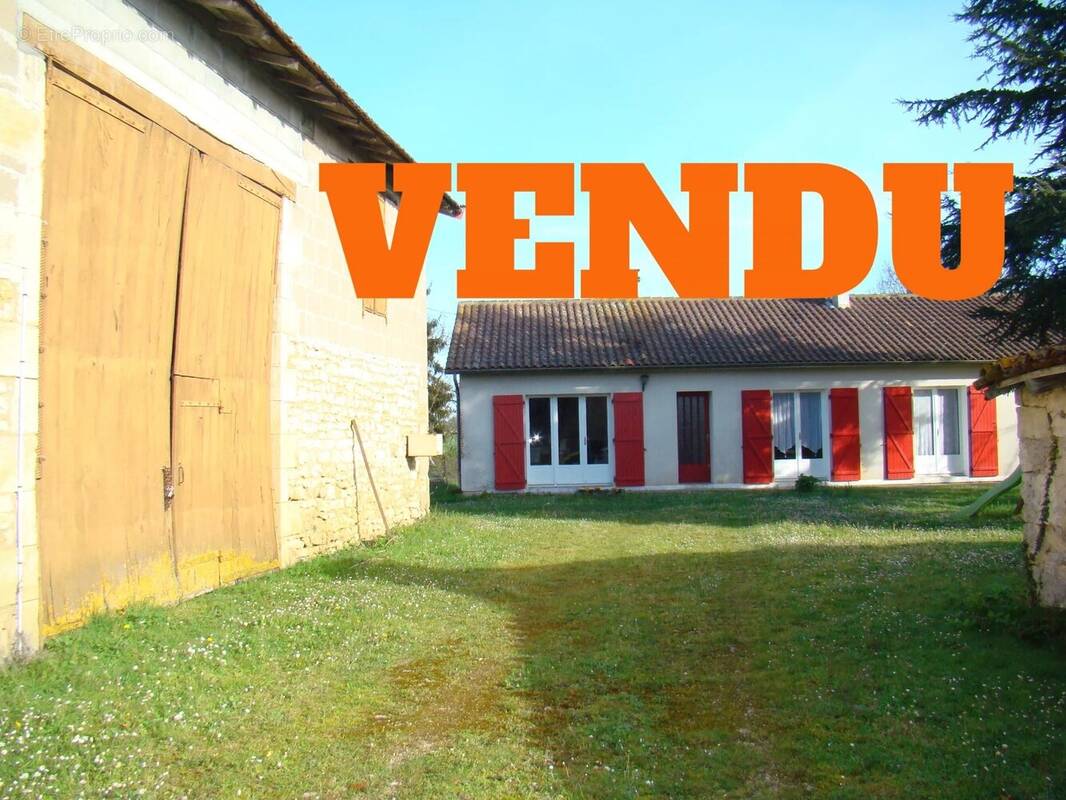 Maison à SAINT-SECONDIN