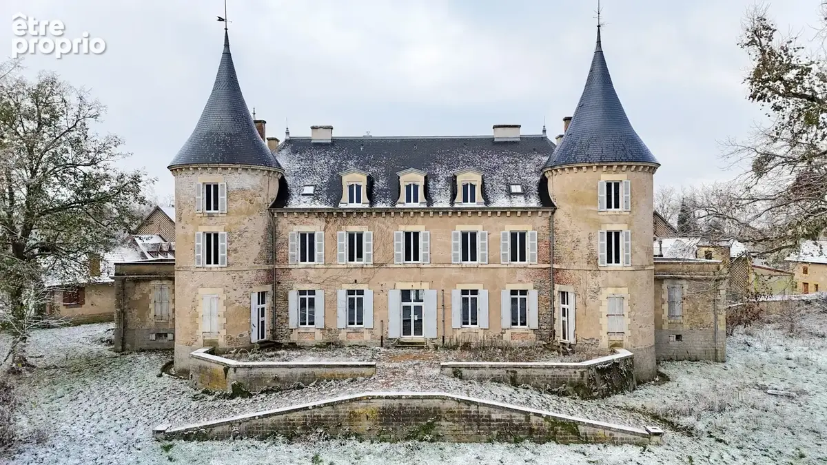 Domaine d’exception avec château et nombreuses dépendances sur 13 hectares   Gros œuvre rénové - photo 22