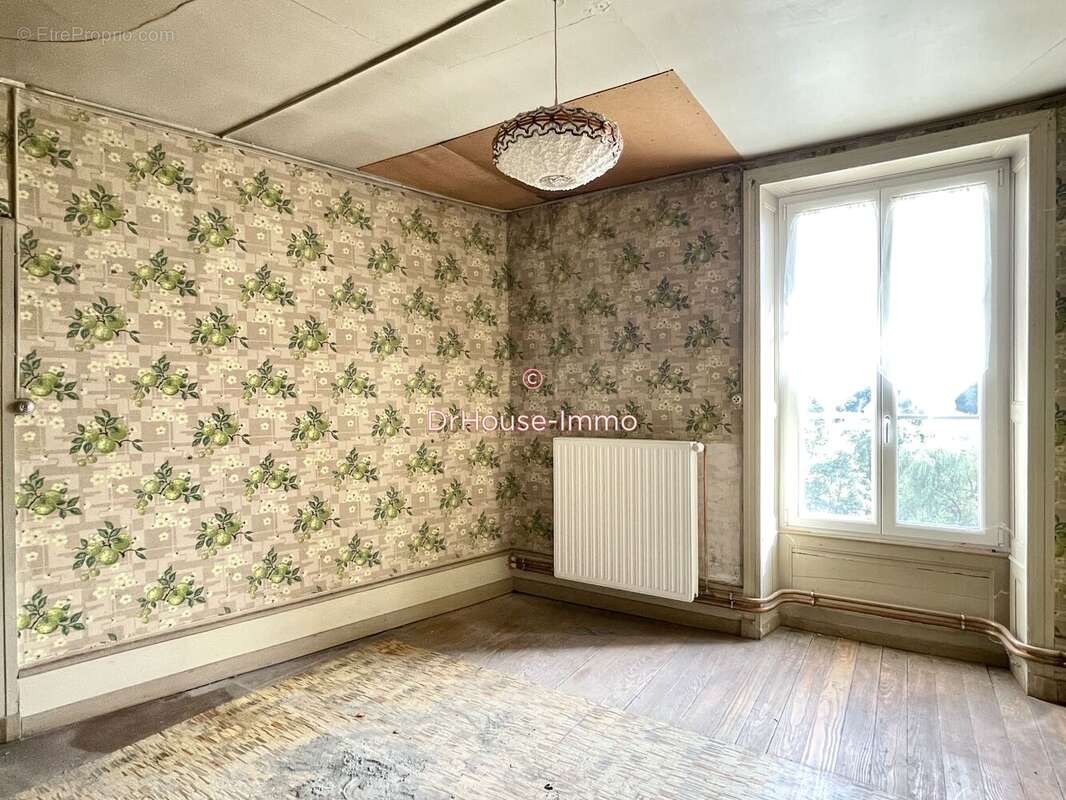 Commerce 215 m² à Monthureux-Sur-Saone  - photo 36