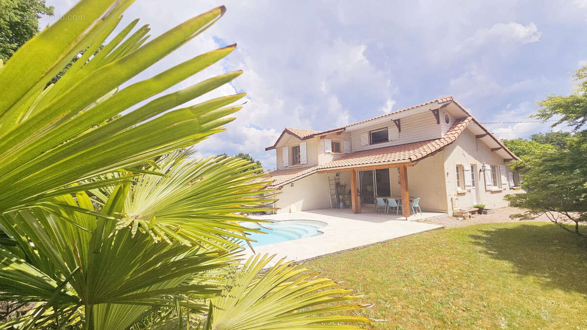 Maison à GUJAN-MESTRAS