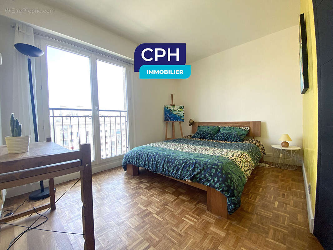 Appartement à GENNEVILLIERS