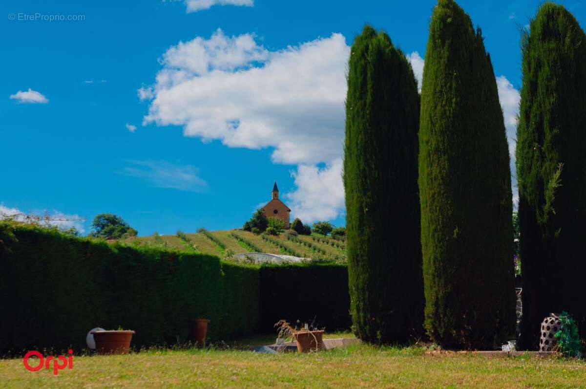 Maison à BESSENAY