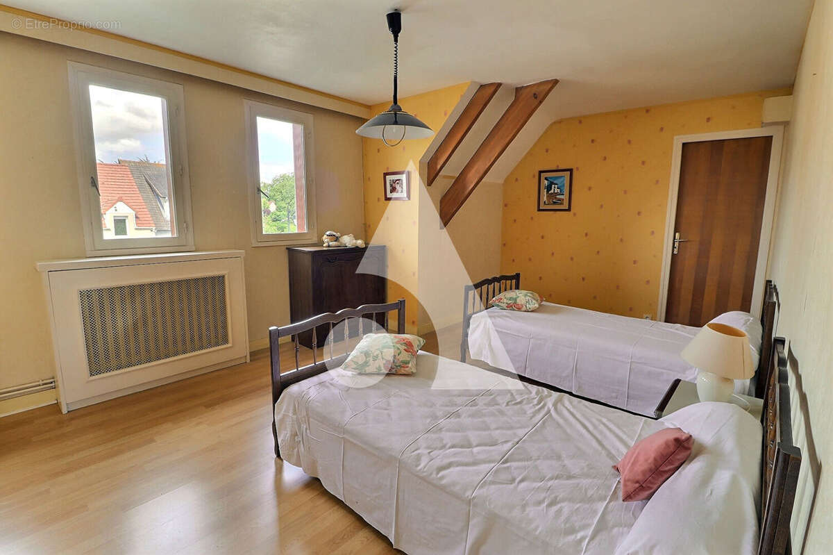Maison à CERGY