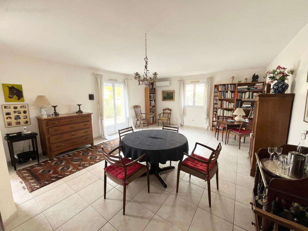 Maison à MEZE