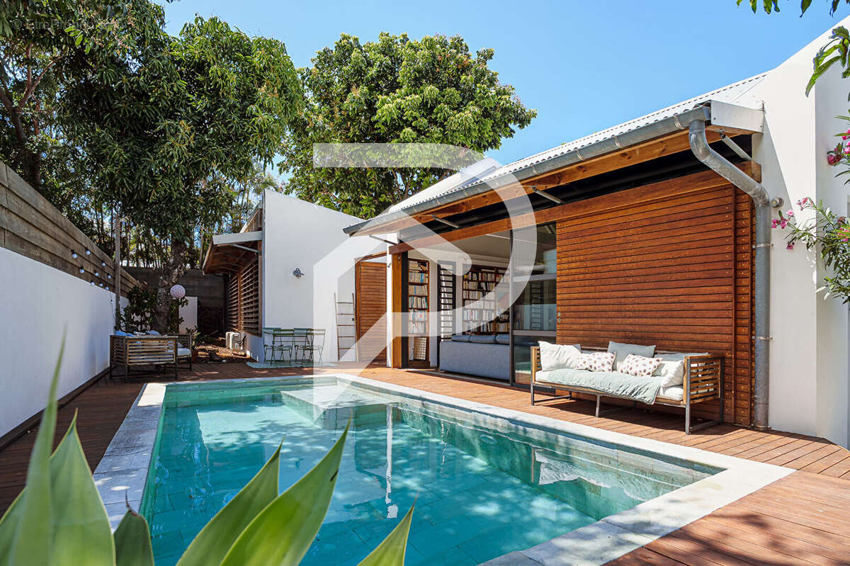 Maison à SAINT-PIERRE