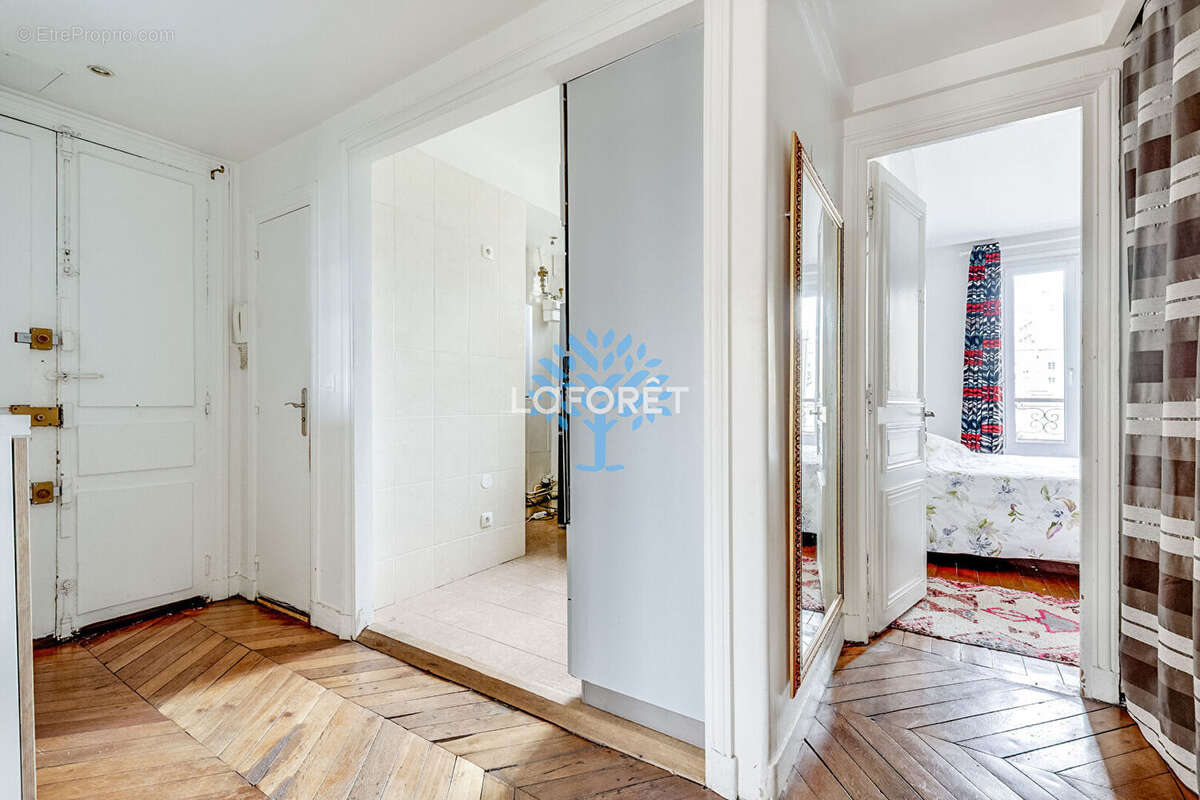 Appartement à PARIS-12E