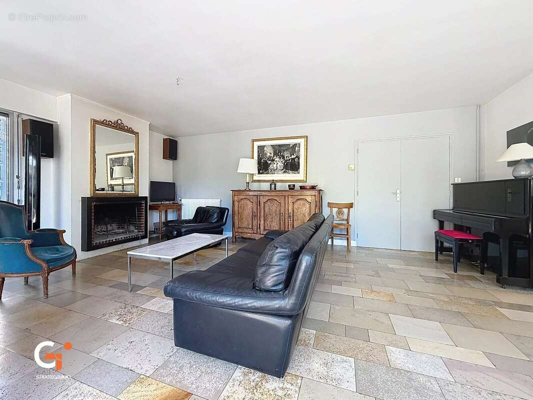 Maison d'architecte des années 70 - photo 3