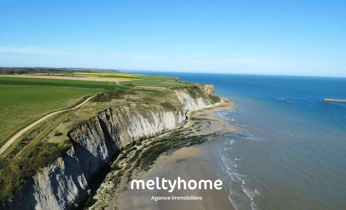 Terrain à ARROMANCHES-LES-BAINS