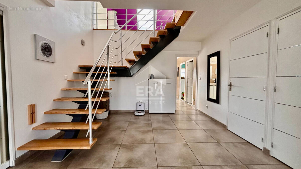 Maison à ROQUETOIRE