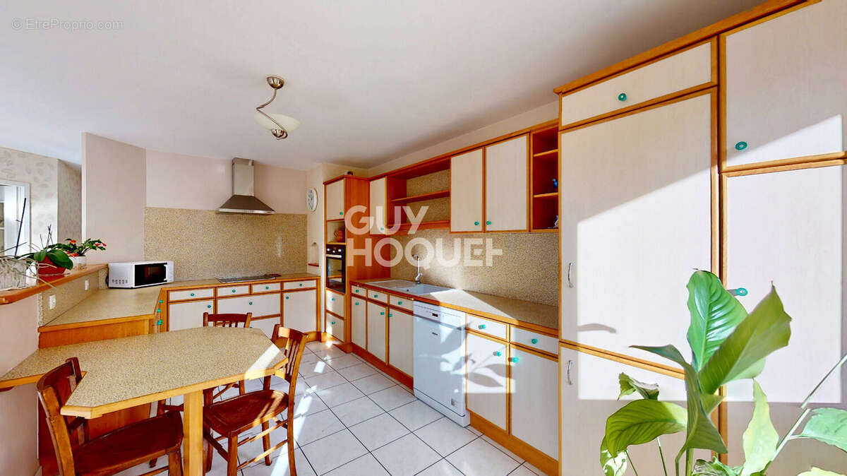 Appartement à SAINT-JORIOZ