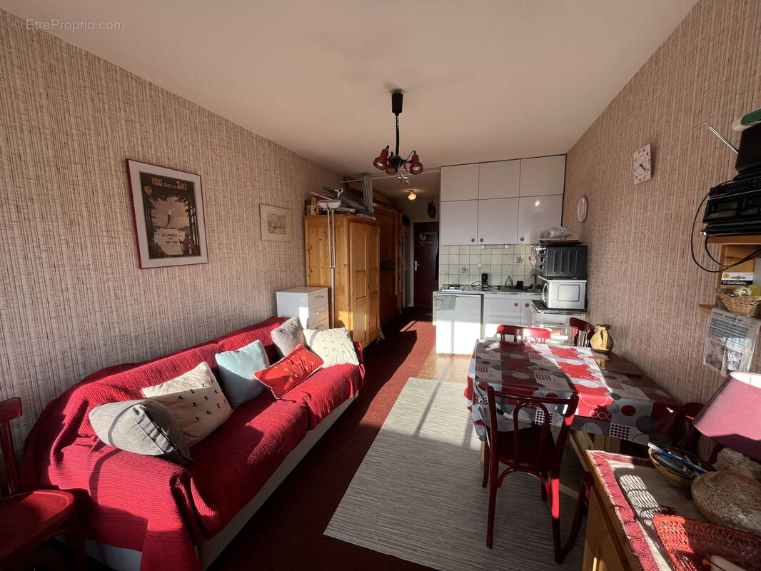 Appartement à LAVEISSIERE