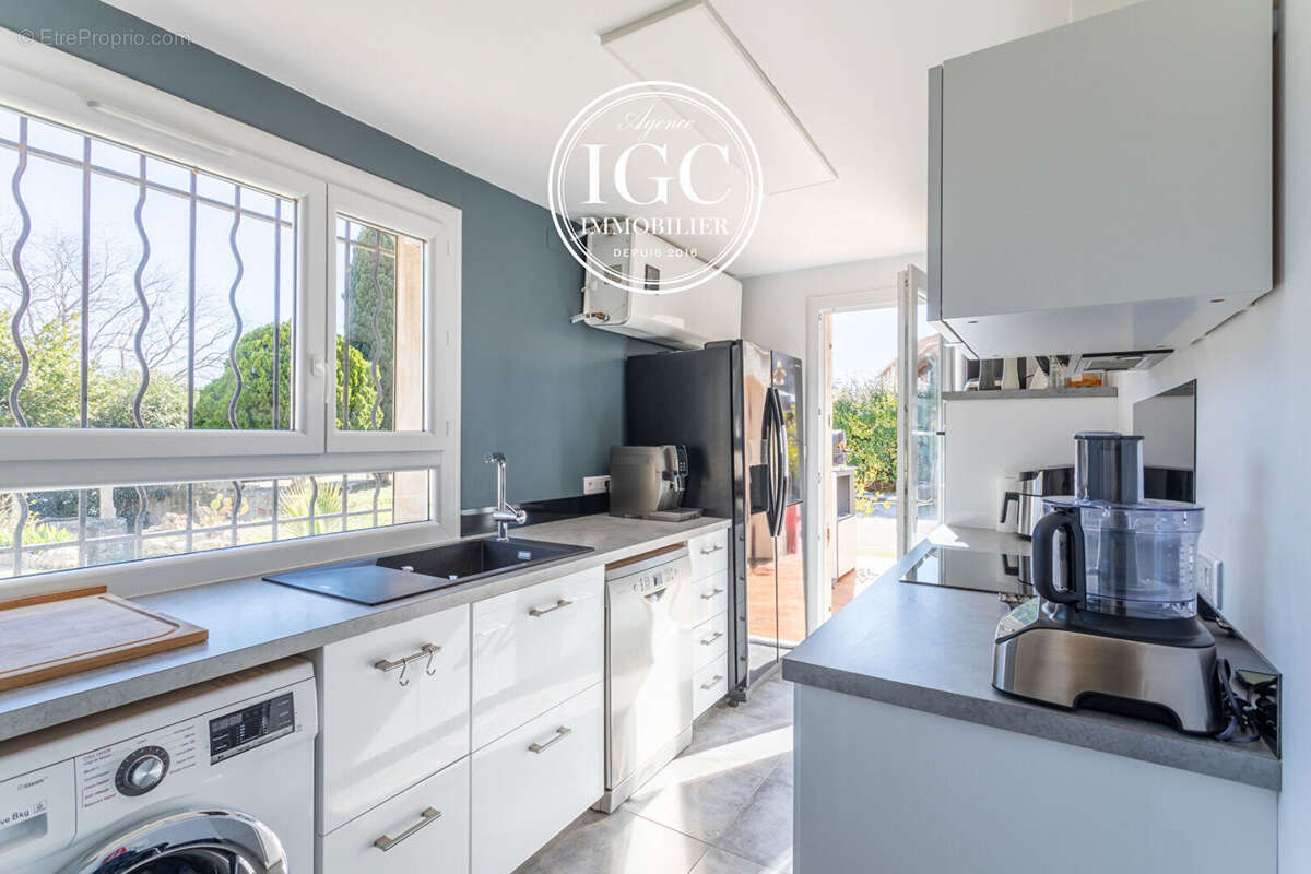 Maison Martigues 3 pièce(s) 84 m2 sur 309 m² de terrain - photo 8