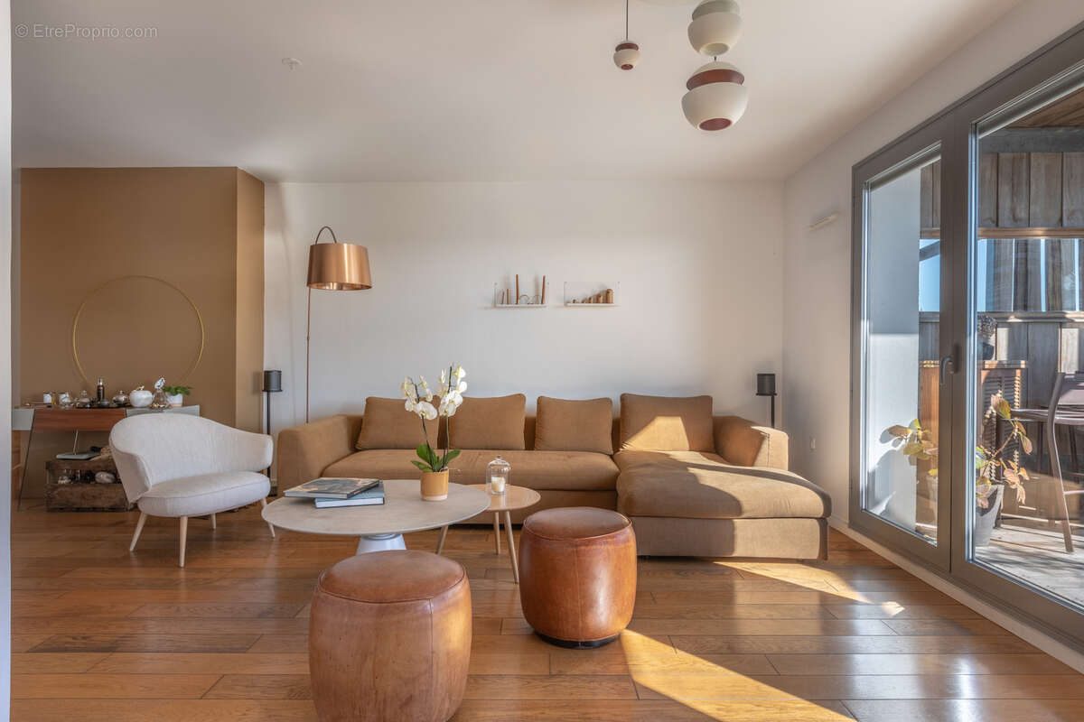 Appartement à BORDEAUX