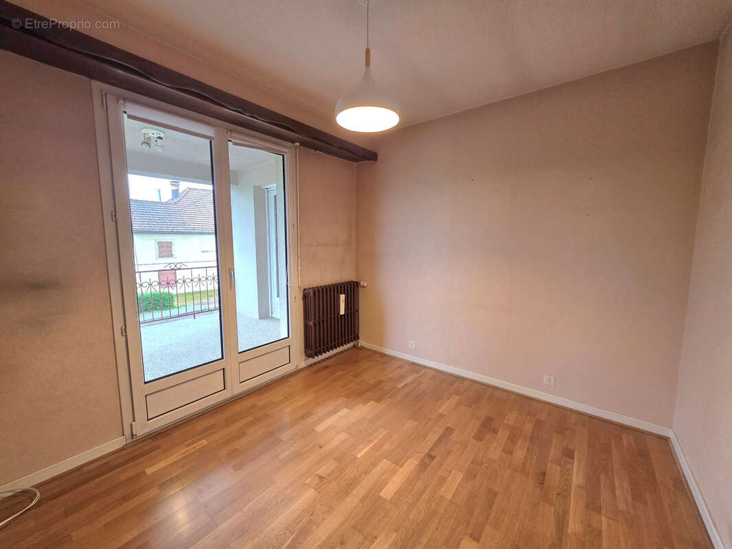 Appartement à ROYE