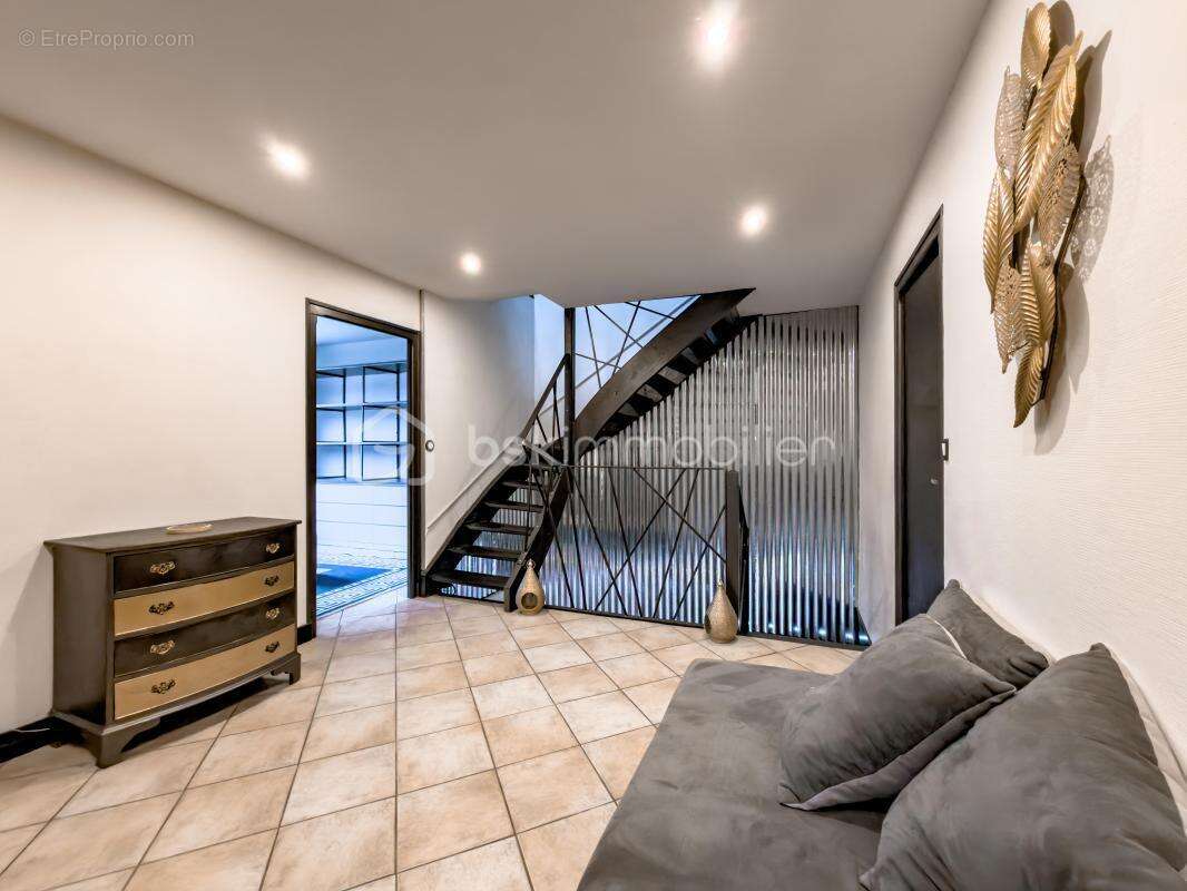Une maison familiale d'exception, prête à accueillir vos plus beaux projets - photo 8