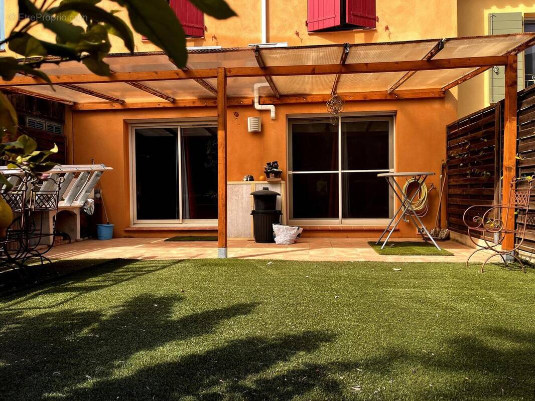 Photo 1 - Maison à GONFARON
