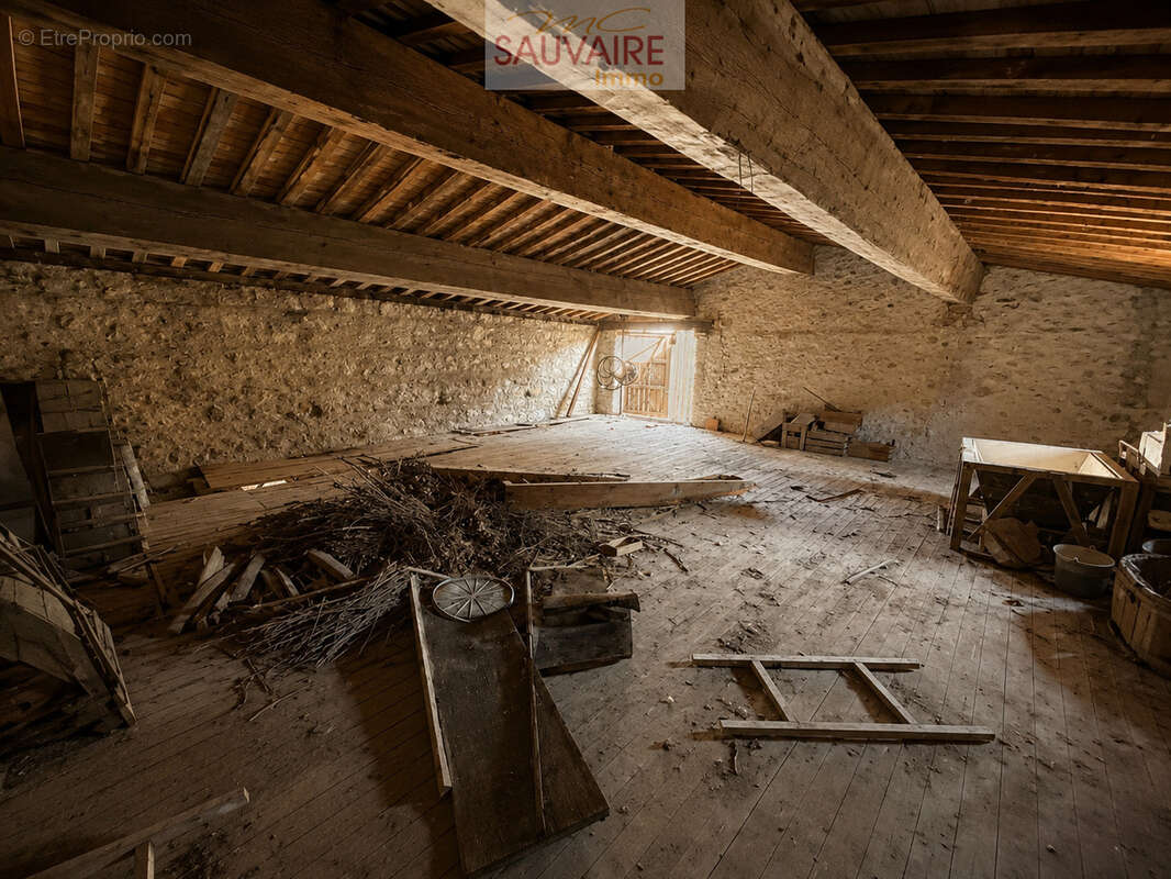 Torreilles   Bâtiment à réhabiliter avec permis pour une maison familiale de charme - photo 6