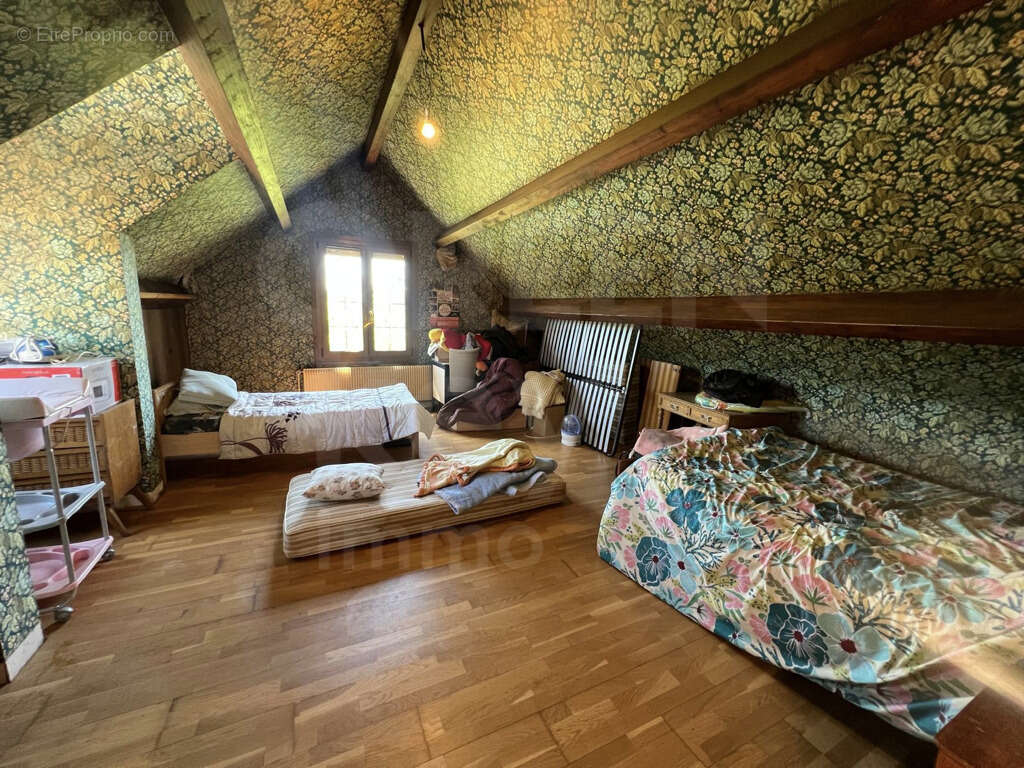 Maison à LAVAU