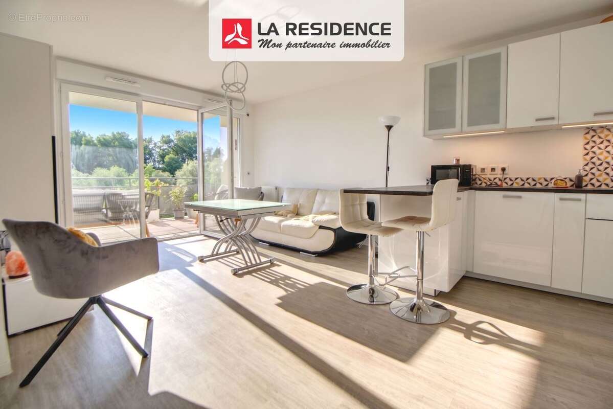 Appartement à HARDRICOURT