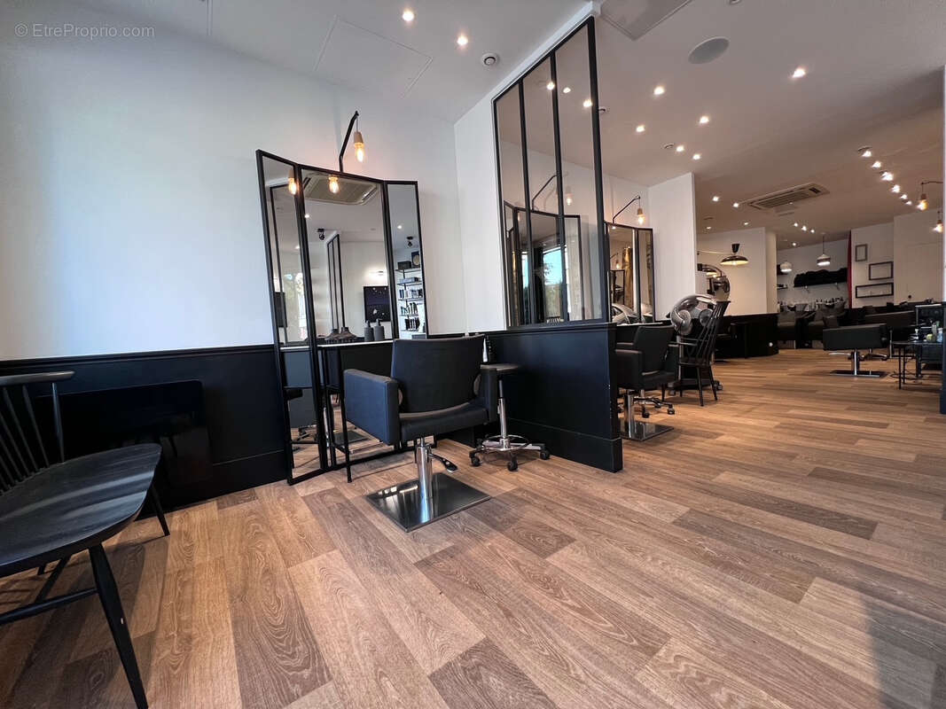 Commerce à RUEIL-MALMAISON