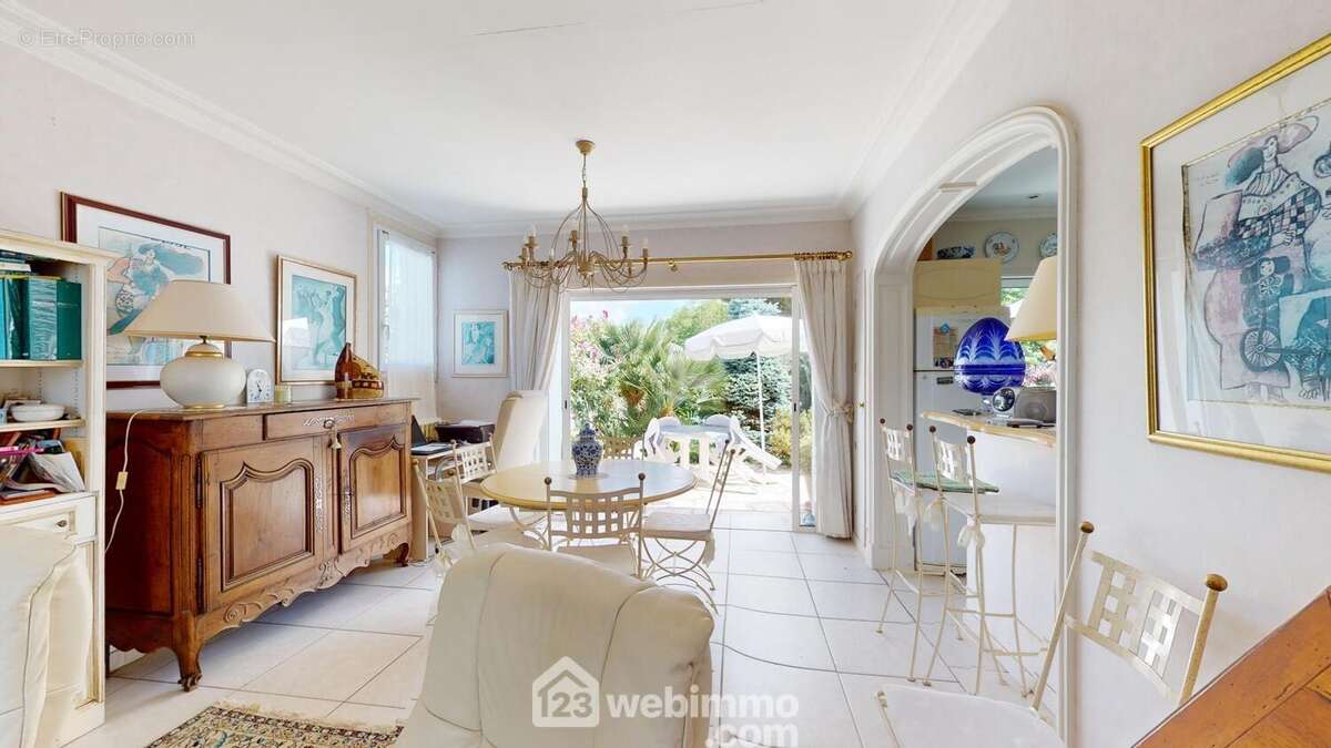 Séjour. - Maison à JARD-SUR-MER