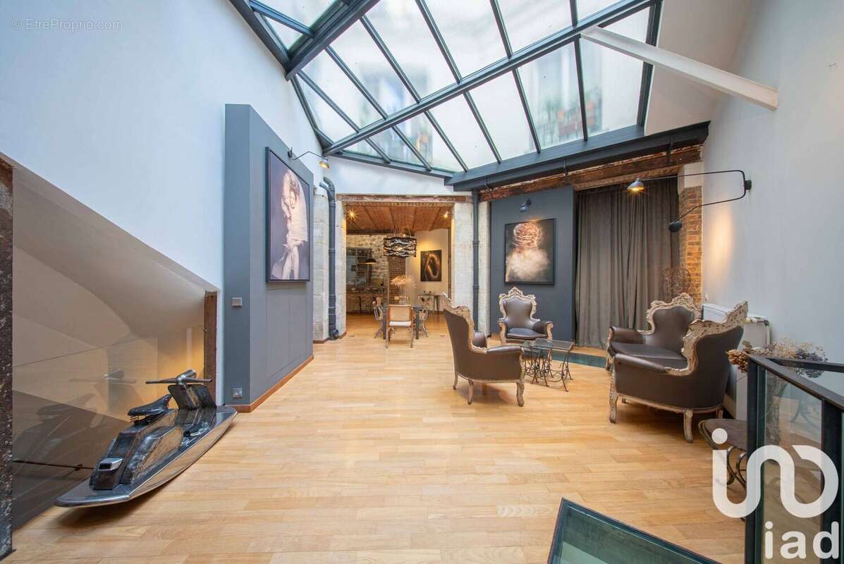 Photo 3 - Commerce à PARIS-5E