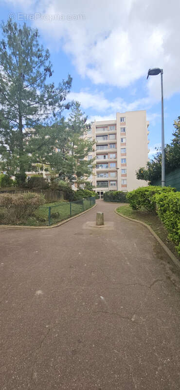Appartement à BOISSY-SAINT-LEGER