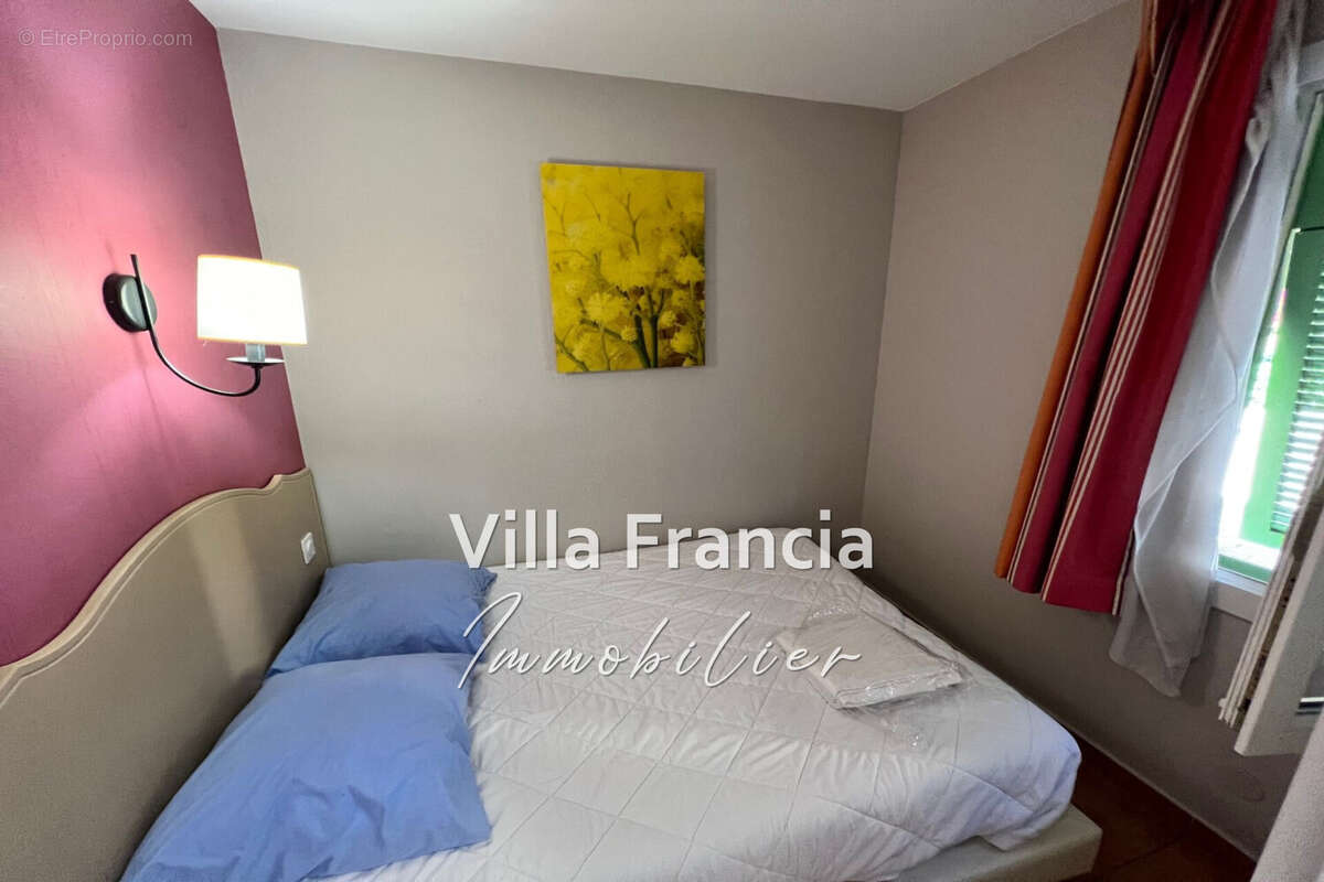 Appartement à MANDELIEU-LA-NAPOULE