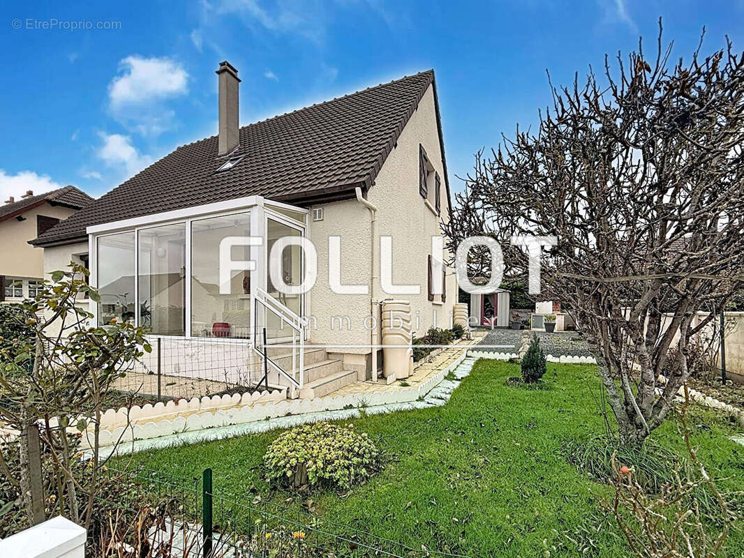 Maison à OUISTREHAM