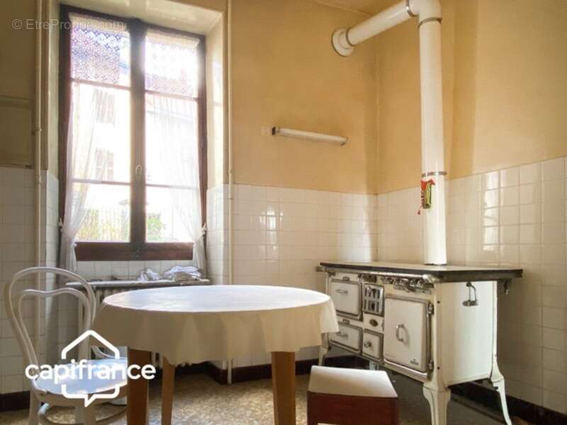 Maison à vendre 7 pièces LES ECHELLES (73) - photo 6