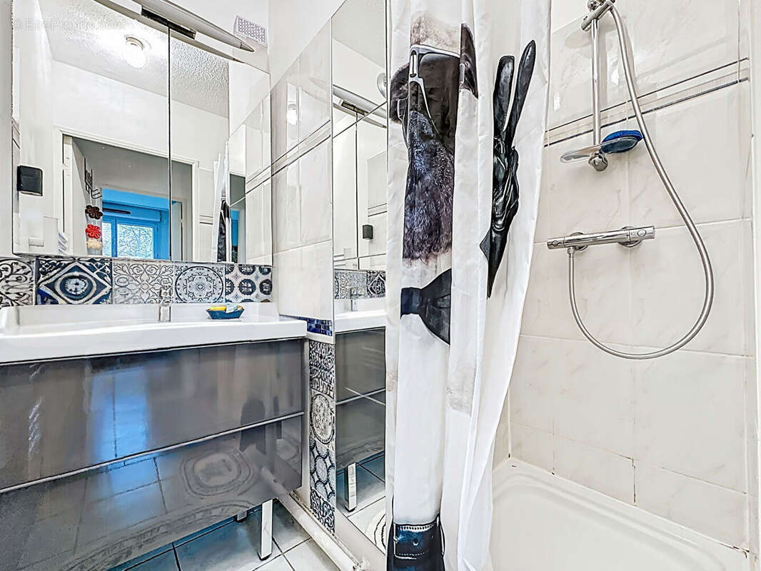 Appartement à MARSEILLE-13E