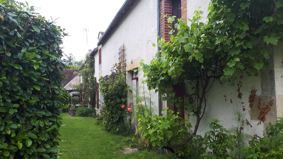 Maison à LUCAY-LE-LIBRE