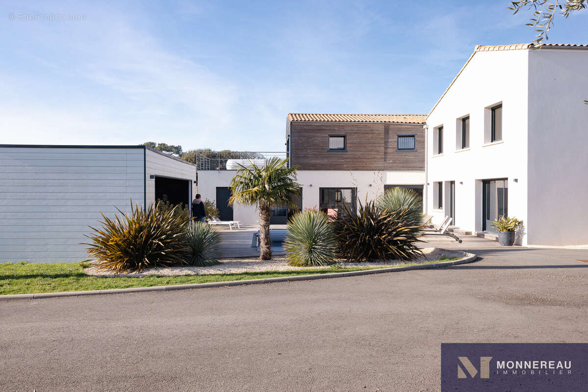 Maison à SAINT-PALAIS-SUR-MER