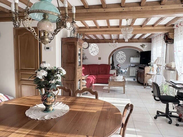 Maison à CAMPAGNOLLES