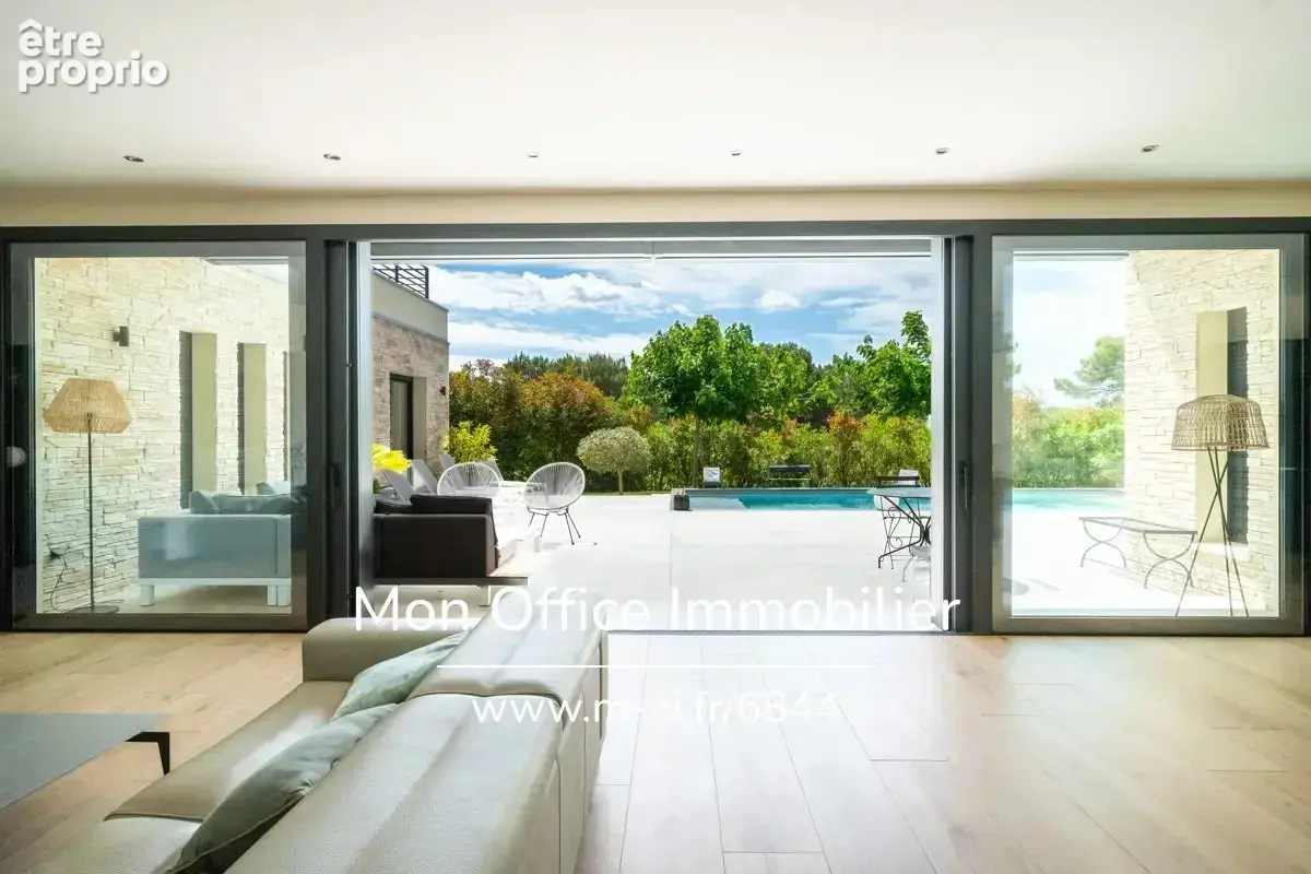 Référence : 6844-AUS - Maison contemporaine 210m² avec piscine - Ventabren - photo 8