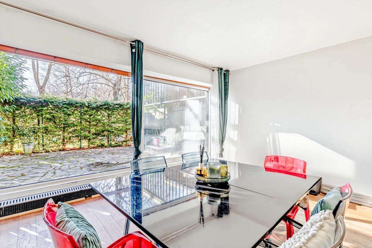 Appartement à BOUSSY-SAINT-ANTOINE