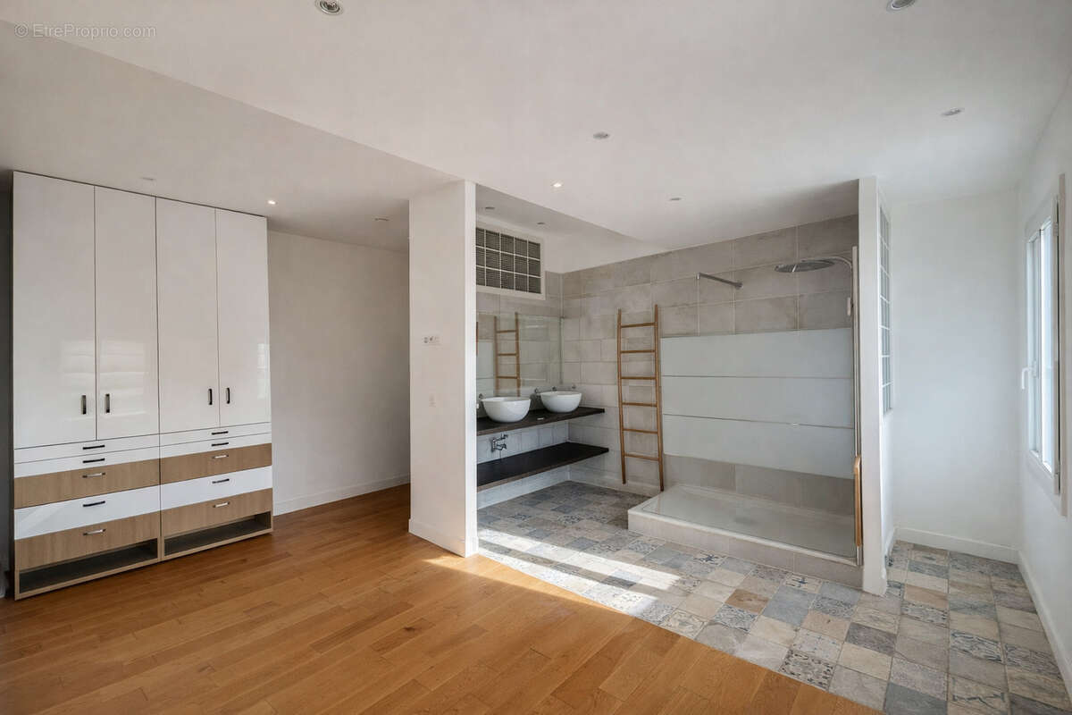 Appartement à AUBAGNE