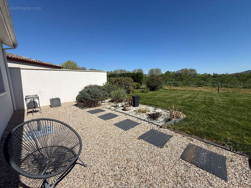 Maison à SAINT-SYLVESTRE-SUR-LOT