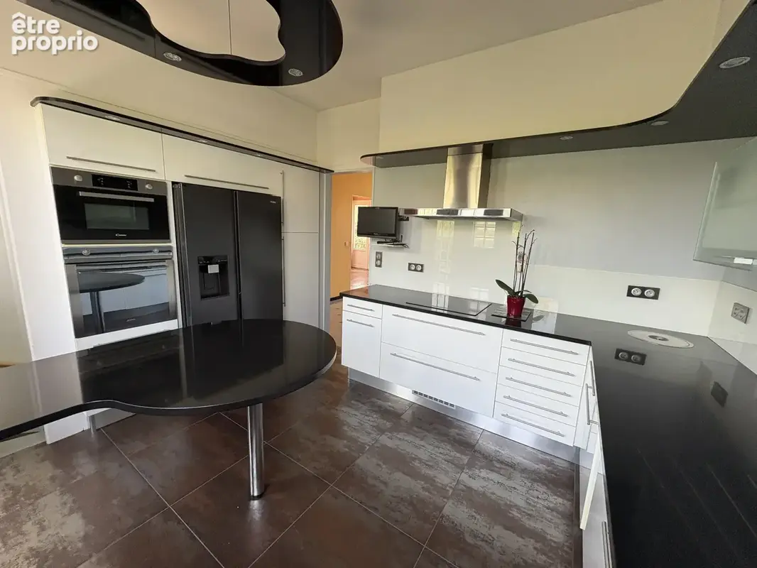 Maison proche des commerces 3 chambres - photo 9