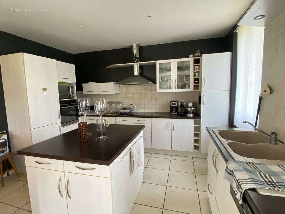 #maison #landes #gabarret #dépendances #piscine #cheveaux  - Maison à GABARRET