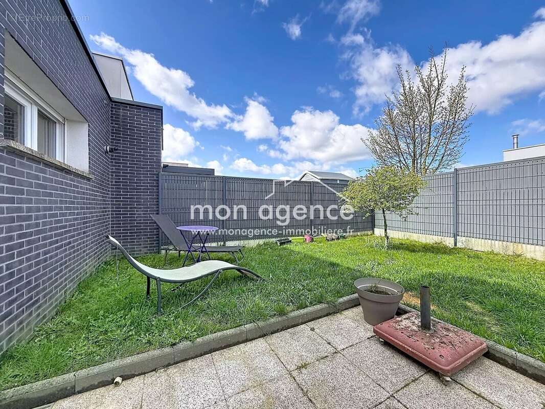 Maison à SAINT-AUBIN-CELLOVILLE