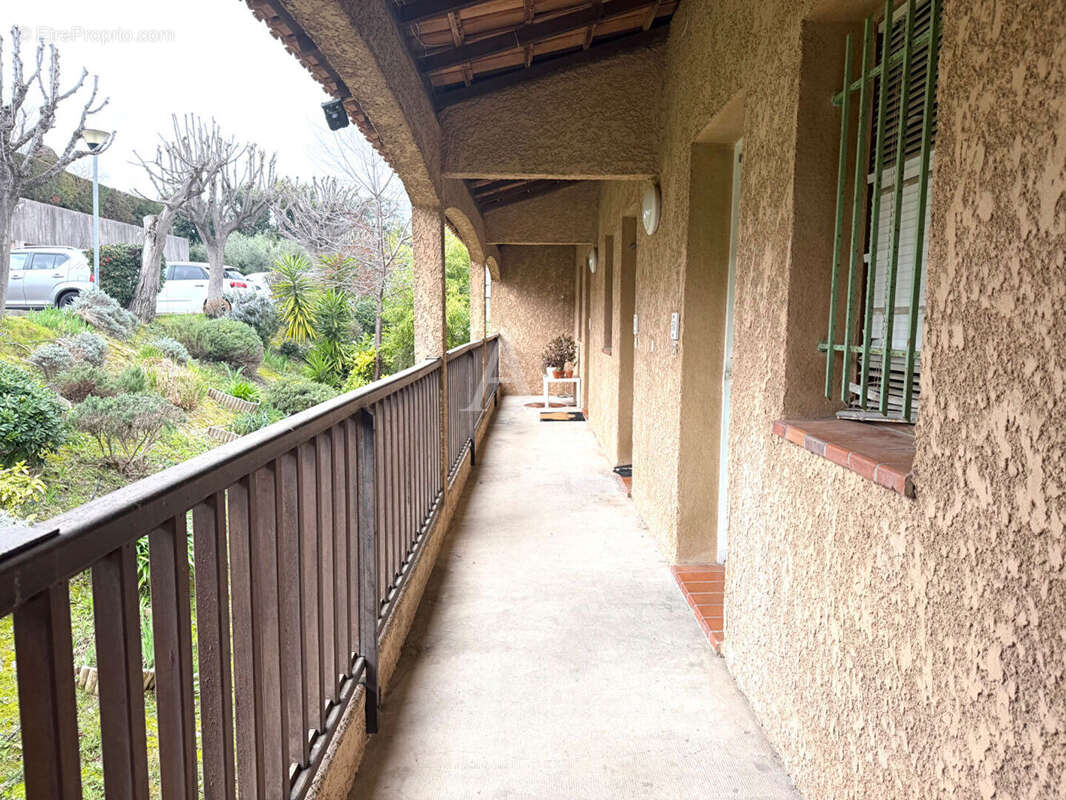 Appartement à VILLENEUVE-LOUBET