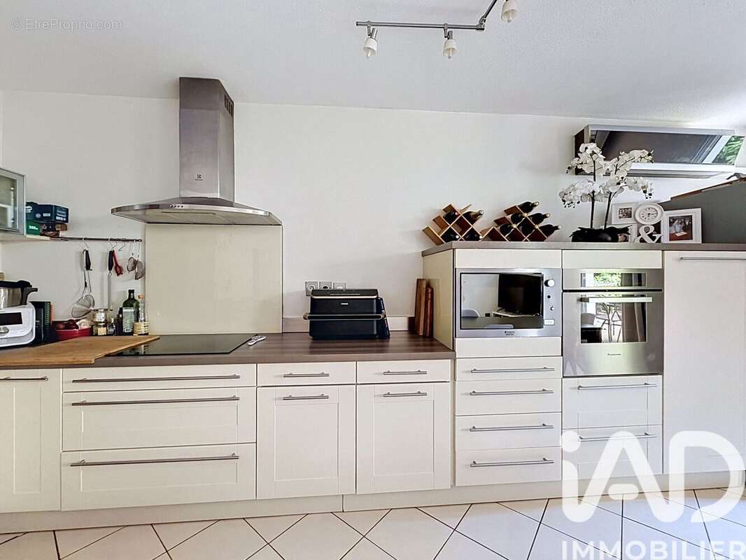 Photo 9 - Appartement à ECHIROLLES